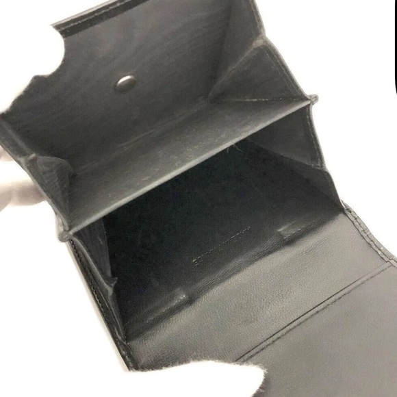 Chanel Pantent Compact Wallet - Picture 8 of 10